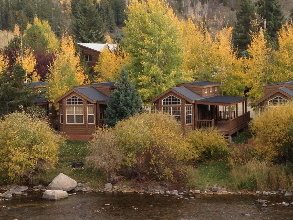 Three Rivers Resort Almont Exterior foto