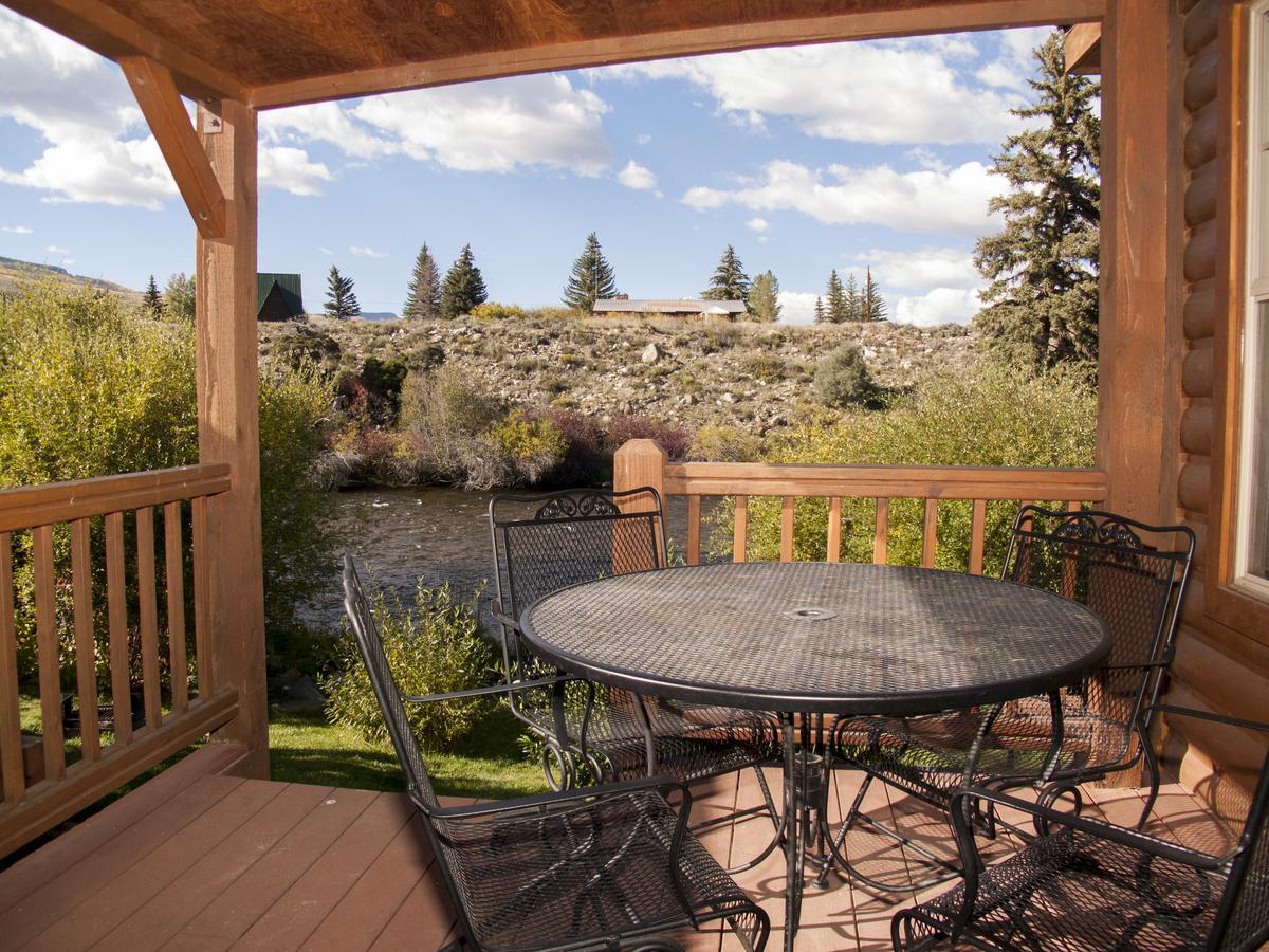 Three Rivers Resort Almont Exterior foto